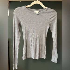 H&M Gray Ribbed Long Sleeve Top - XS